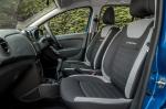 Dacia Logan MCV Stepway 2017 года (UK)